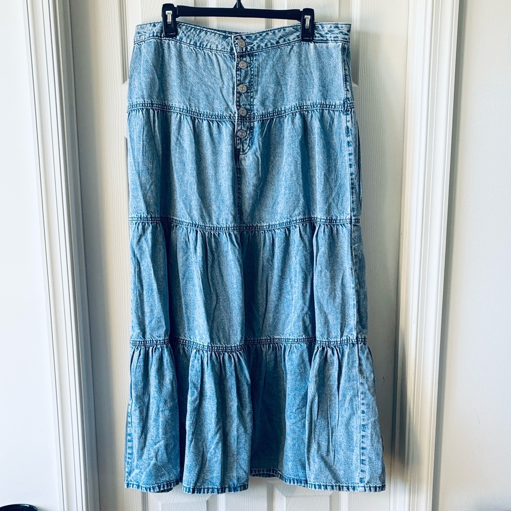 Tiered Blue Denim Maxi Skirt - Picture 2 of 6